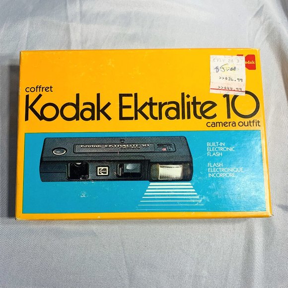 Vintage 1978 Kodak Ektralite 10 Camera Outfit w Box UNTESTED - Picture 1 of 15